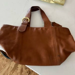 Great authentic coach leather bag!